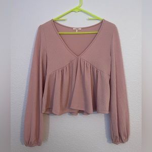 Francesca’s dusty pink long sleeve top